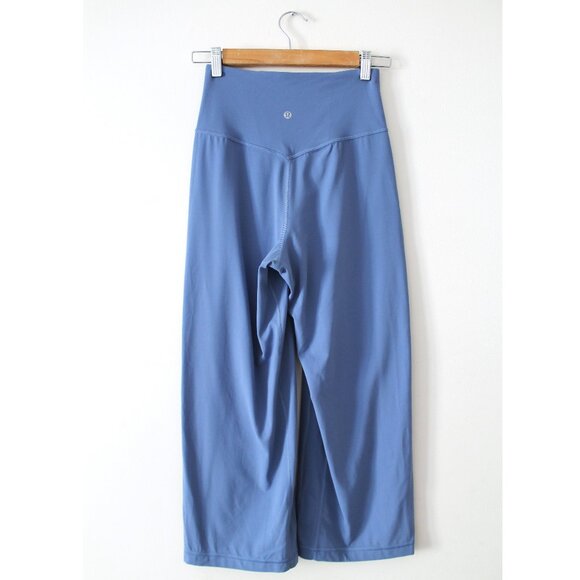 Lululemon Super-High-Rise Wide-Leg Crop 23" / Size 4 / Water Drop Nulu - Picture 5 of 11